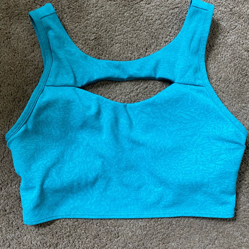 Lululemon sports bra. It’s more of a teal color